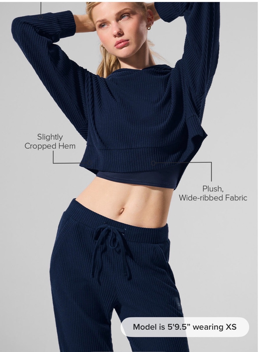 Alo Muse Set | Navy - Picture 4 of 5